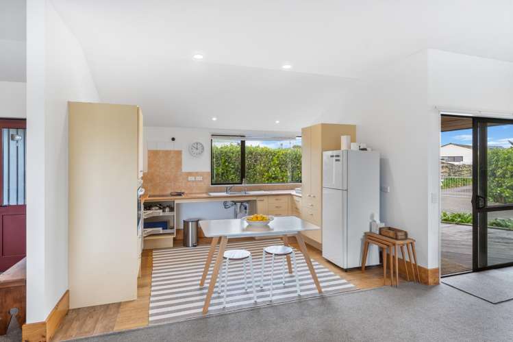 7 Dodds Crescent Otaki Beach_19