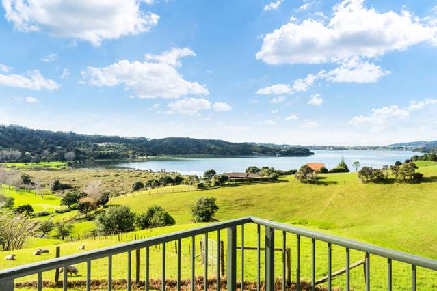 26 Headland Farm Park Tamaterau_1