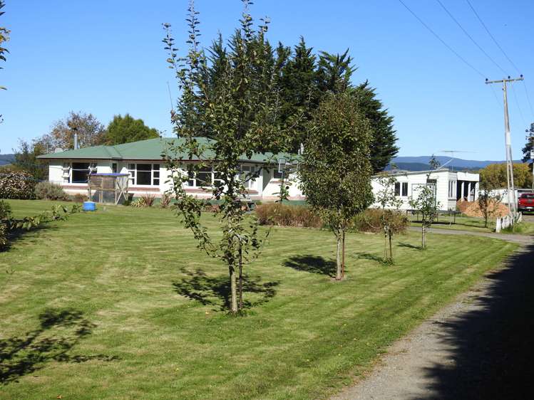 31 Waikouro Wairio Road Otautau_13