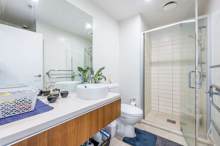 130/4 Dockside Lane Auckland Central_14