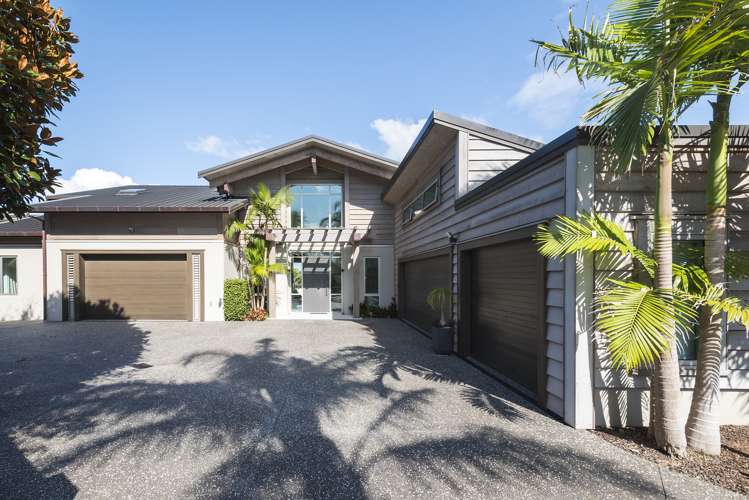 22 Sanctuary Point Sunnyhills_1