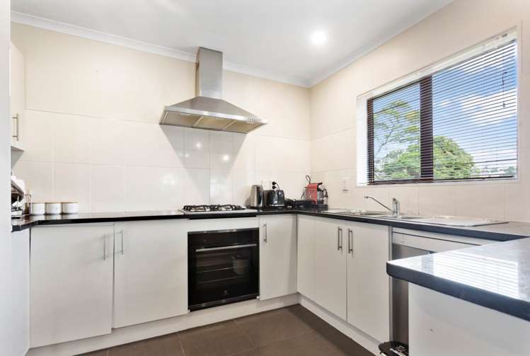 45f Brandon Road Glen Eden_8