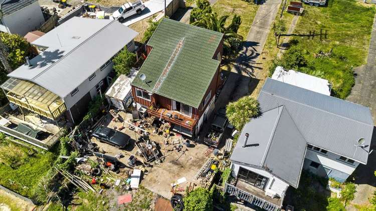 577 East Coast Road Browns Bay_5