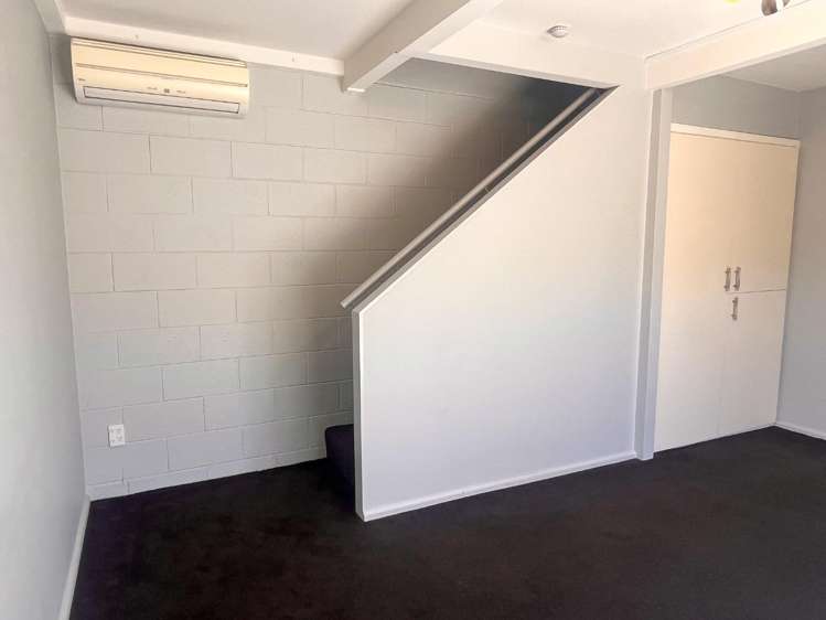 7/347 Armagh Street Linwood_4