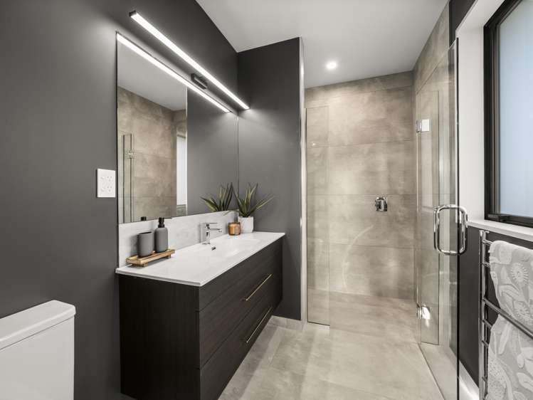 2 Orwell Way Elgin_14
