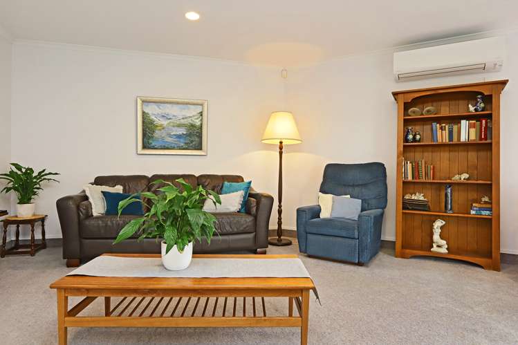 3 Knightsbridge Place Taradale_10