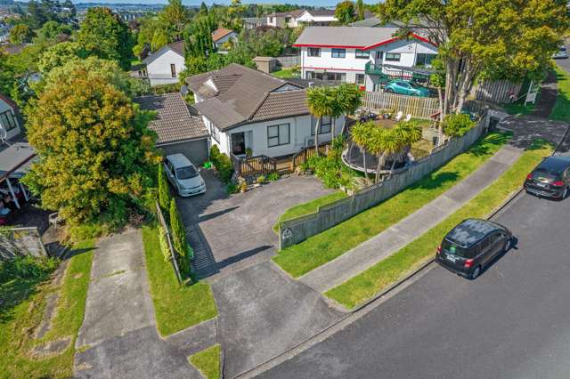 27 Sandgate Avenue Botany Downs_1