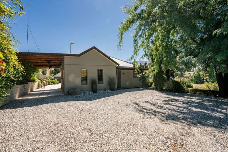 192 Heaney Road Cromwell_19