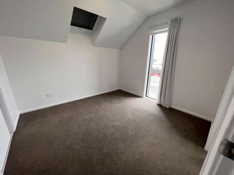 1/23 Hills Road 1434_7