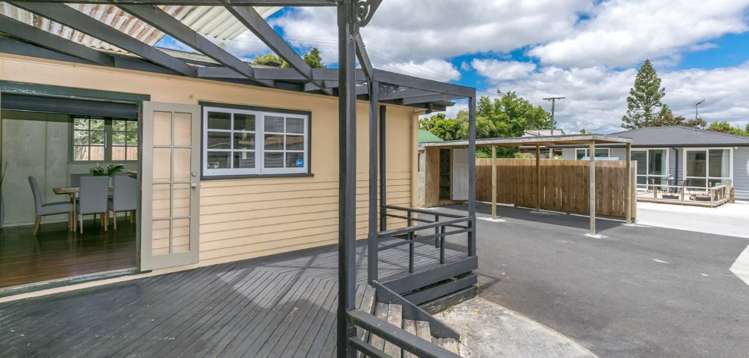 94 Albert Street Hamilton East_6
