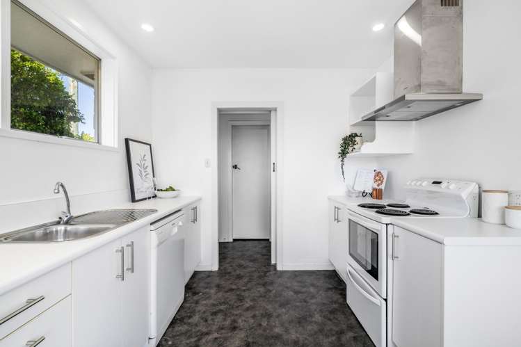 1/12 Lees Road Strowan_2