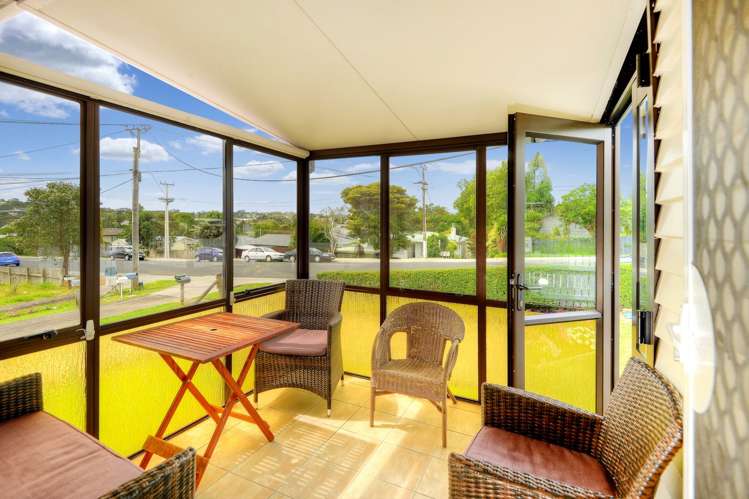 26 Kaipatiki Road Glenfield_6