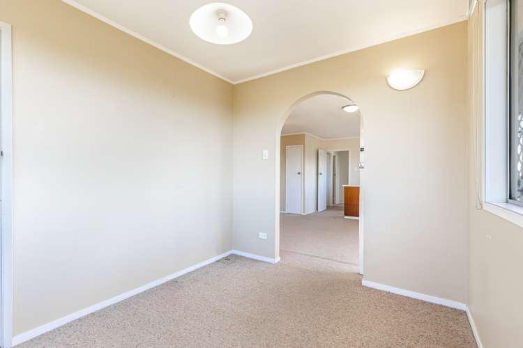 2/47 Royal Road Massey_13