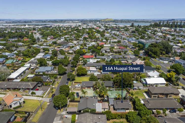 16a Huapai Street Onehunga_8