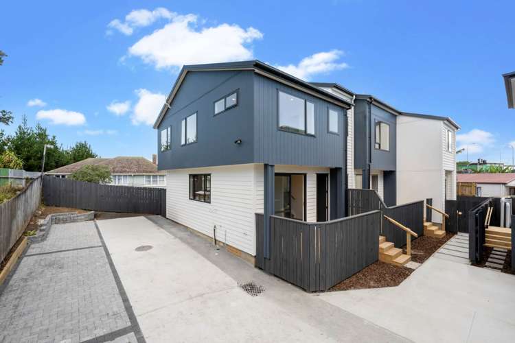 Lots 4-6, William Blofield Avenue_0