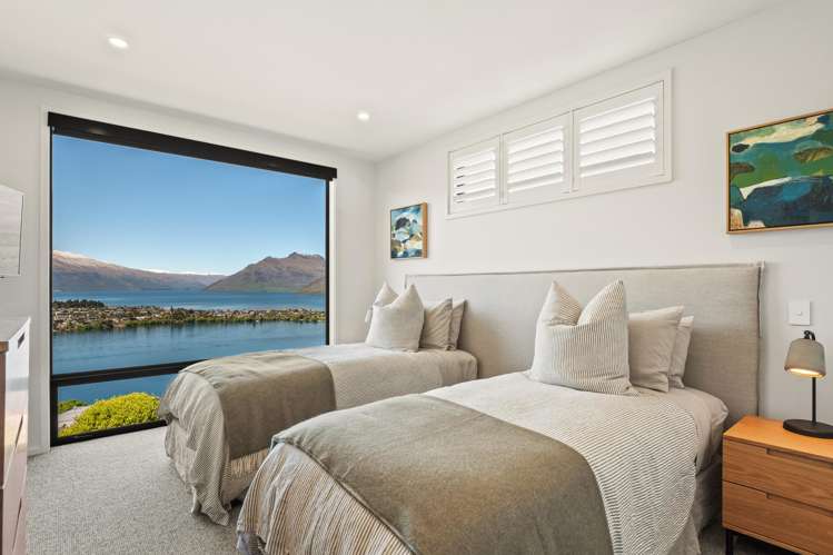 92 Hensman Road Queenstown_38