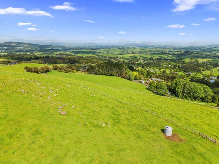 82 Kara Road Maungatapere_5