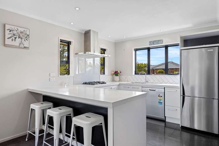 83 Acacia Avenue Rangiora_3