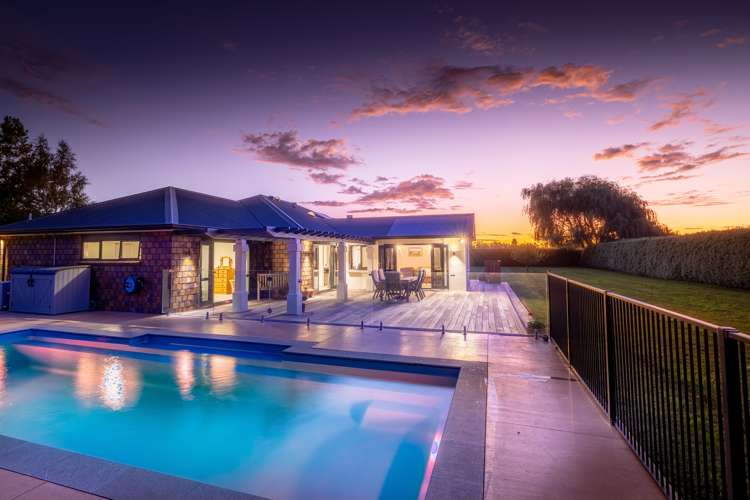 203 Woodside Road Matangi_1