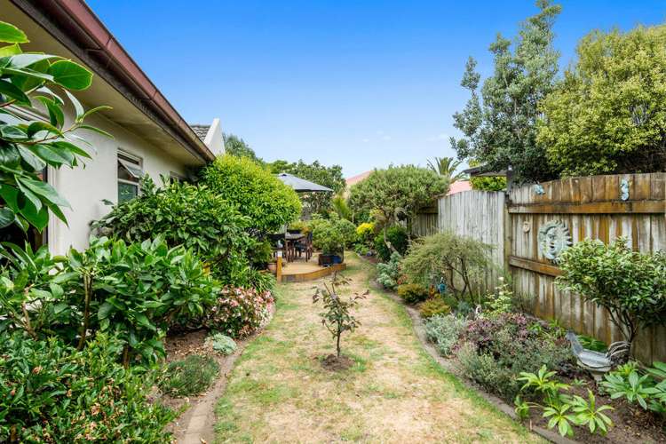 21 Lamia Grove Papamoa_17