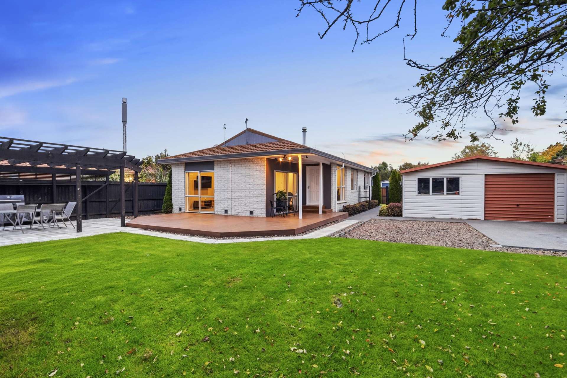 63 Solomon Avenue Redwood_0