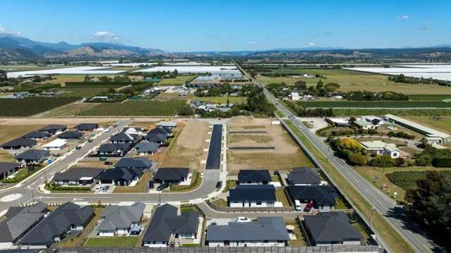 12 Ambrosia Street The Meadows_4