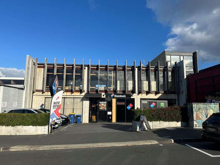 500 New North Road_0