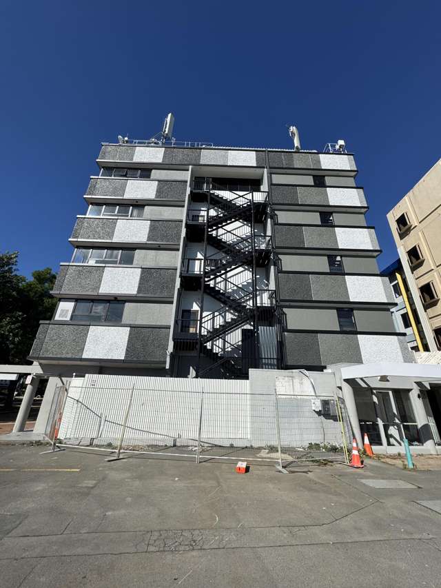 103 Heretaunga Street West (Third Floor) Hastings_2