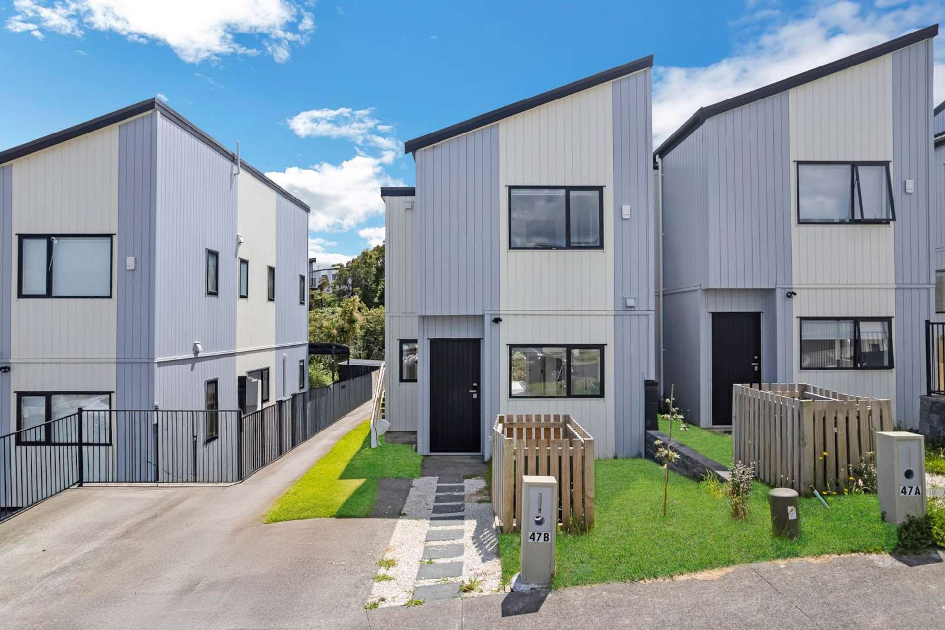47B Crestview Rise Papakura_0