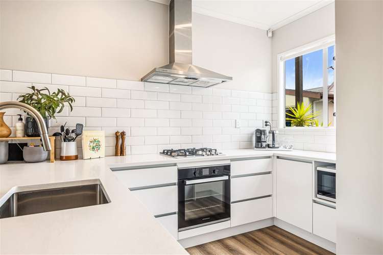 9s Clearwater Cove West Harbour_13