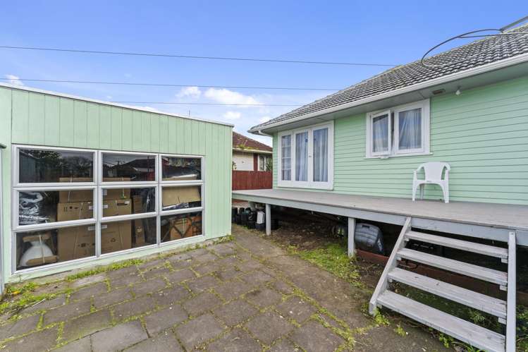 6 Lawrence Place Otara_7