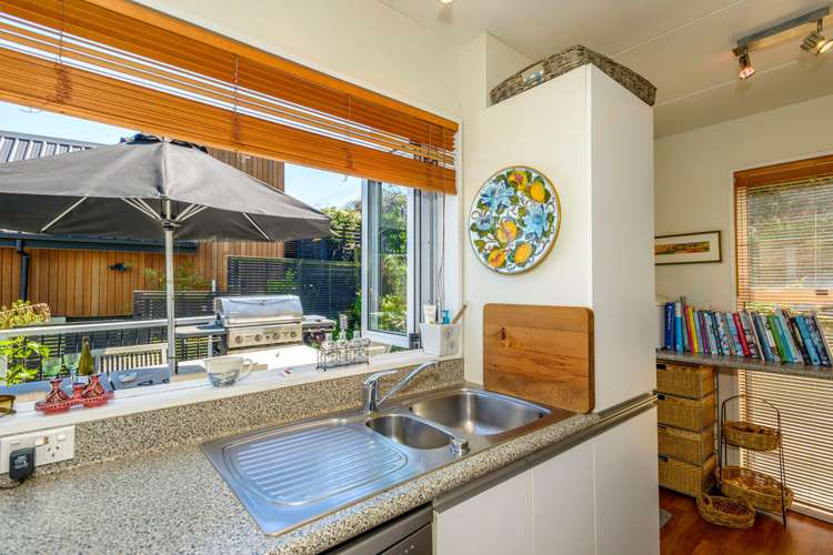 15 Randolph Terrace Lyttelton_5