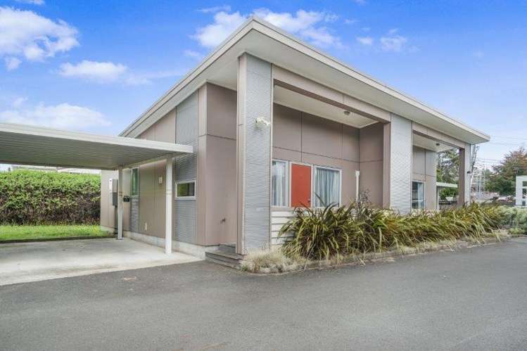 2/18 Lorne Street_0