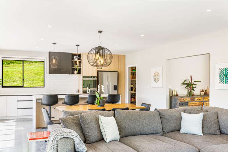 224 Birdwood Road Massey_9