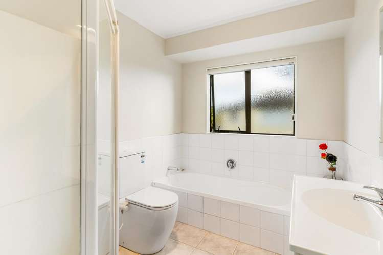 53 Mount Lebanon Crescent The Gardens_14