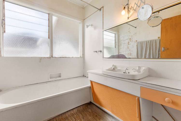 5 Levesque Street Birkdale_11