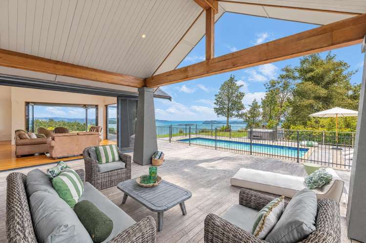 15a Te Papa Road Kawakawa Bay_24