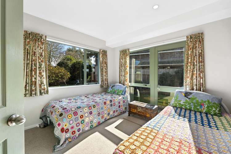 29 Robinson Terrace Rangatira Park_11