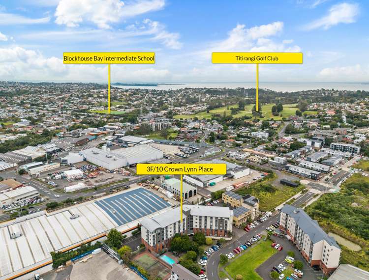 3F/10 Crown Lynn Place New Lynn_16