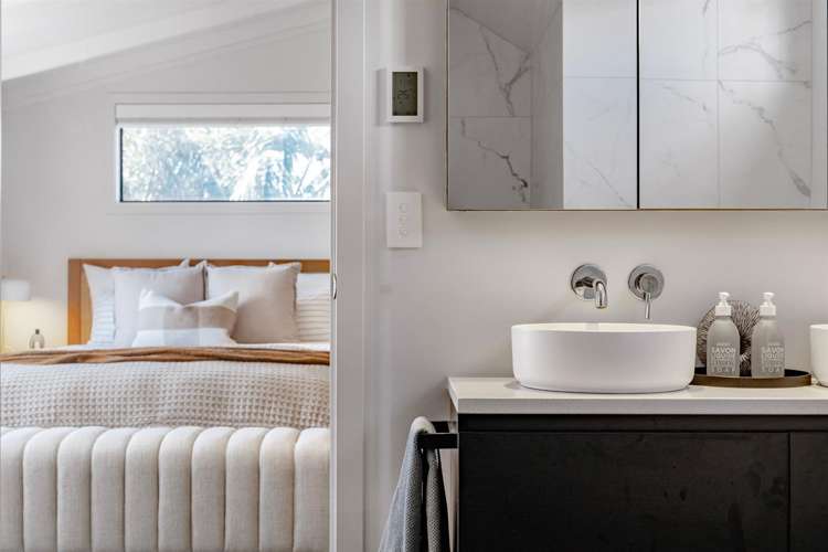 2/10 Sylvan Park Avenue Milford_22