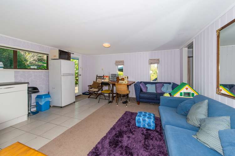 41 Howard Road Orere Point_19