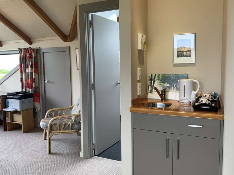 12 The Strand Okarito_8