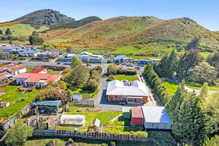 95/97 Main Road Clinton_2