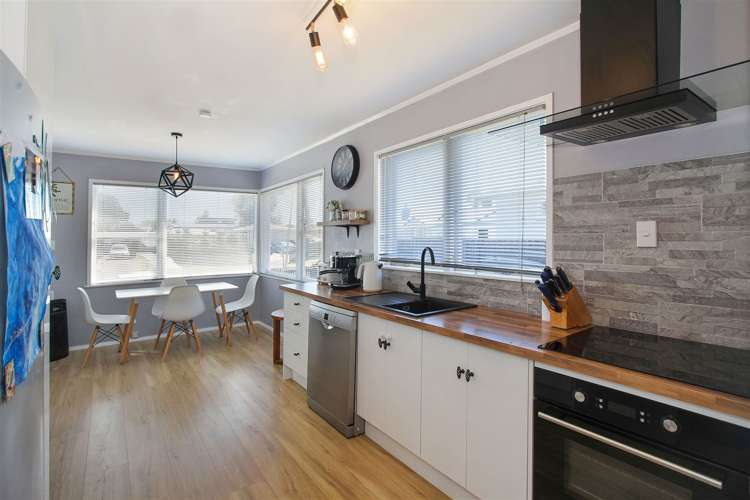 15 Bettina Place Manurewa_5