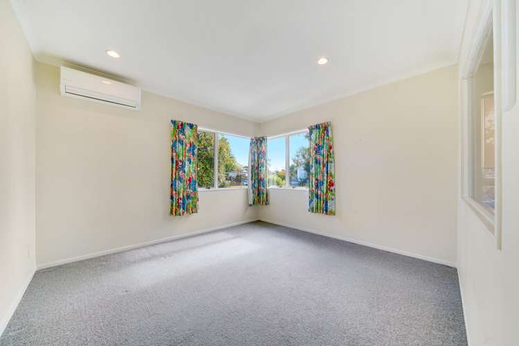 62 Reelick Avenue Pakuranga Heights_12