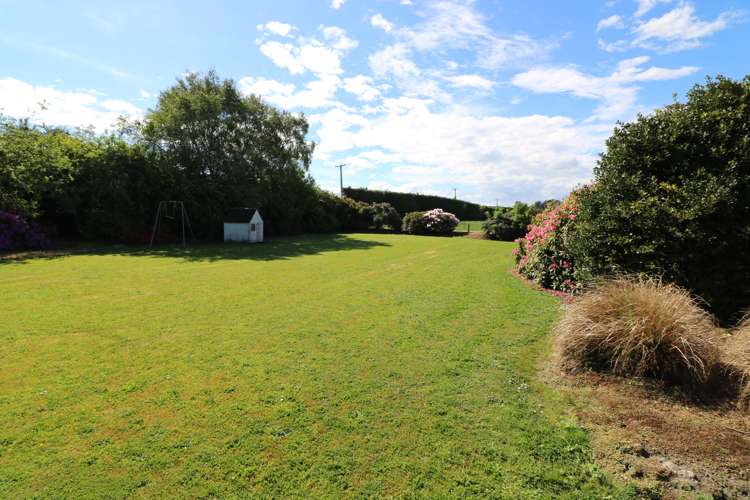 386 Otama Valley Road Gore Surrounds_3