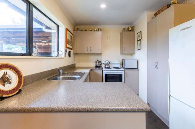 8 Butchers Lane Waimate_1