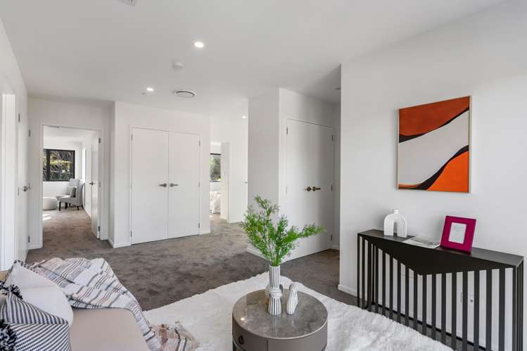 2/32 Caversham Drive Torbay_13