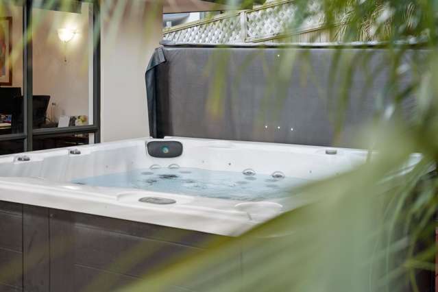 10 Devana Court Torbay_1