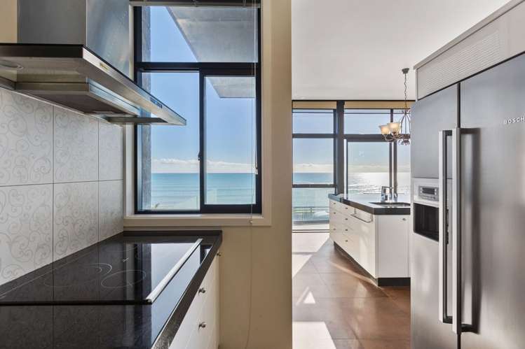 16 Woolcombe Terrace New Plymouth Central_18